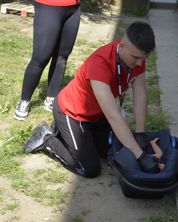 First aid volunteers at a training