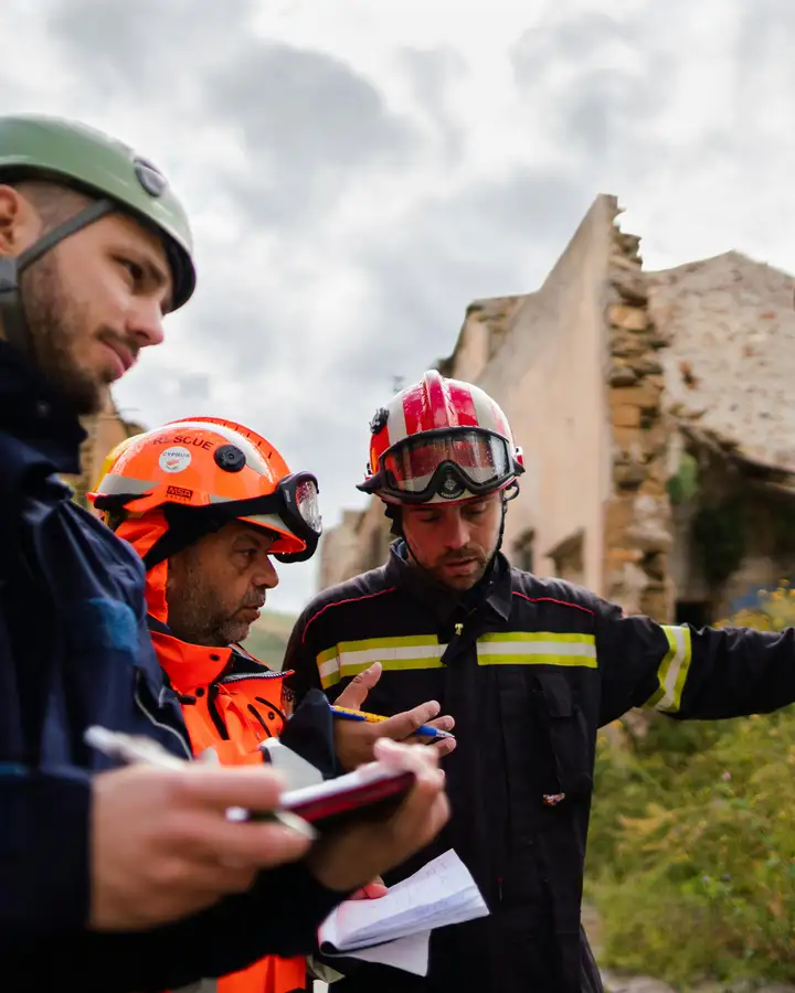Technical relief unit at a drill