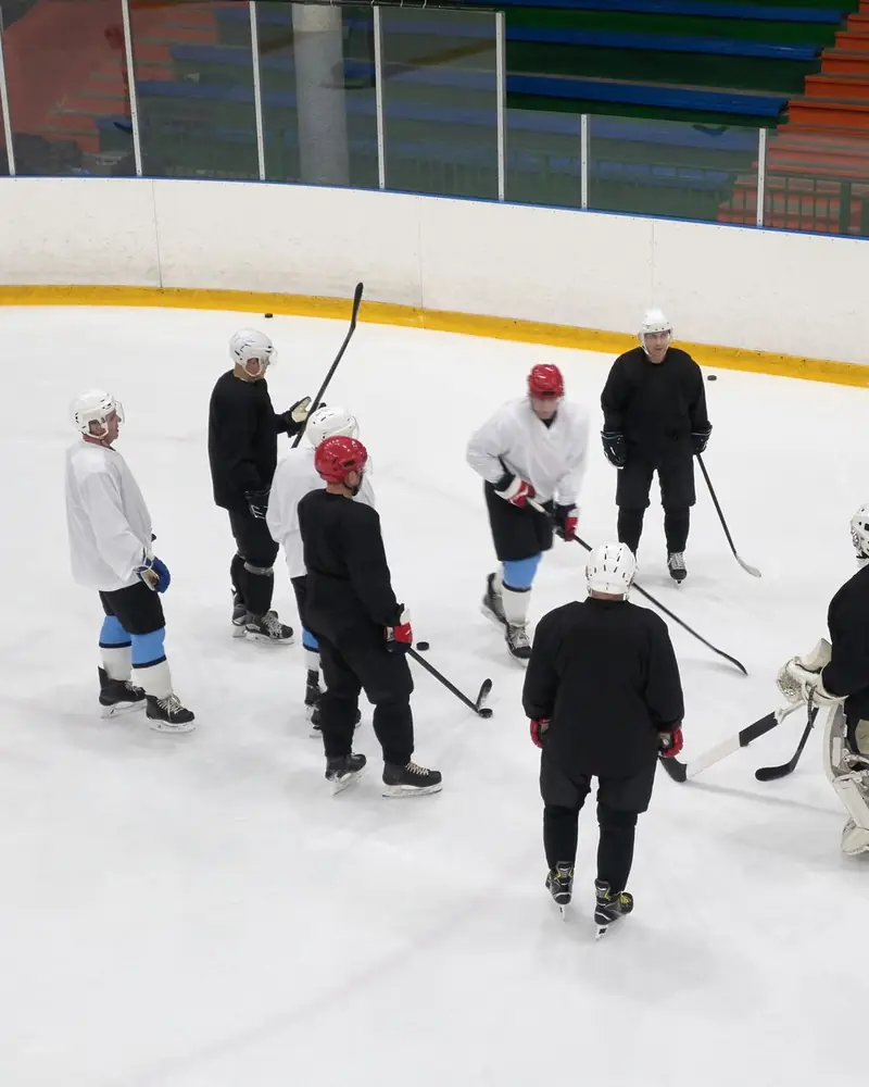 Ice hockey: club practice